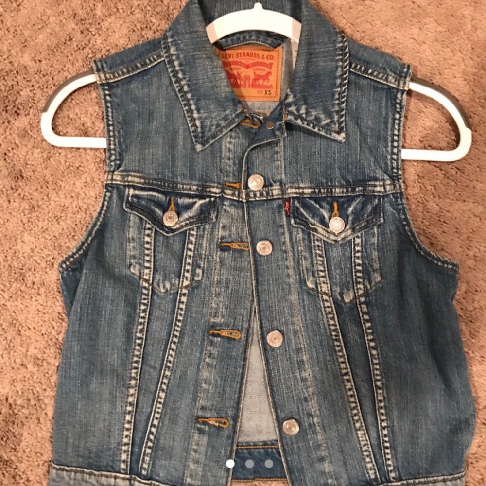 Levi’s vest